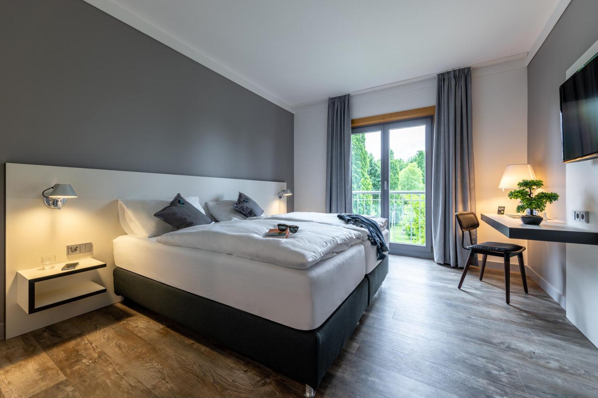 Hotel Leipheim Sued Ngoại thất bức ảnh